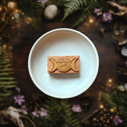 Moonbeams & Blankets